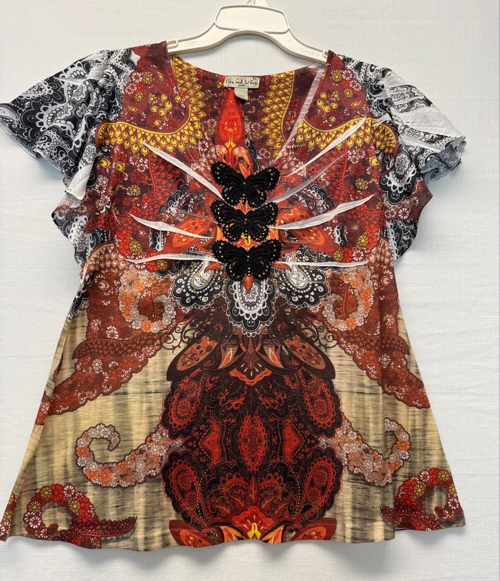 LIVE AND LET LIVE Lightweight Top Women's Size Petite L Black Butterfly Autumn